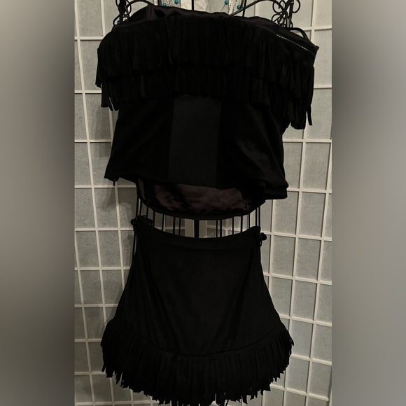 BEBE Lahela Fringe Top & Lahela Fringe Skirt Set NWT - Picture 6 of 10